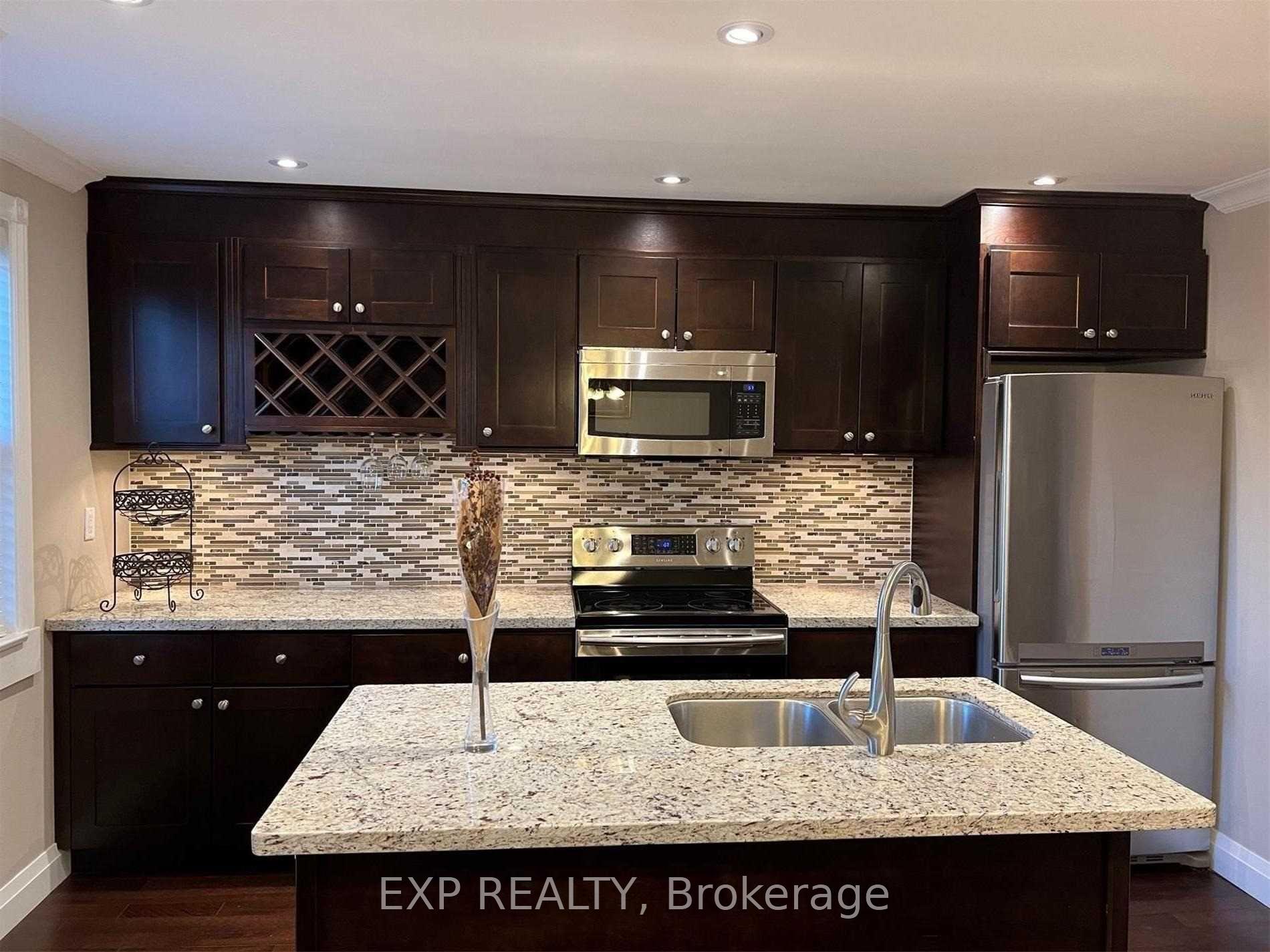 Photo 5 of Unit 56, 1776 John Street, Markham, Bayview Fairway-Bayview Country Club Estates — HOMEH