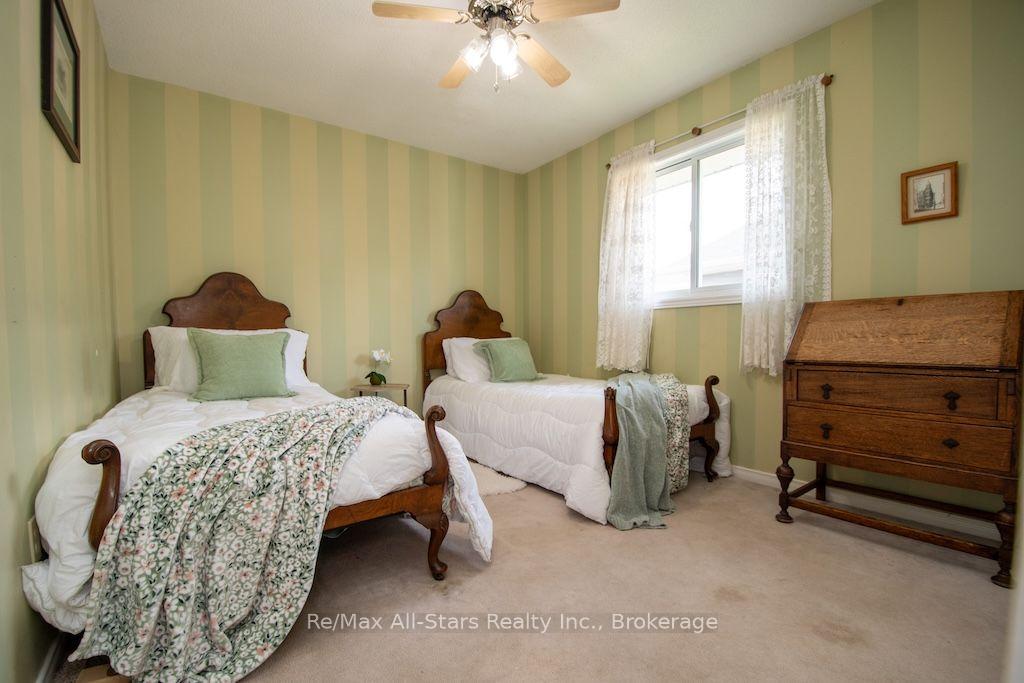 Photo 24 of 41 Cedartree Lane, Kawartha Lakes, Bobcaygeon — HOMEH