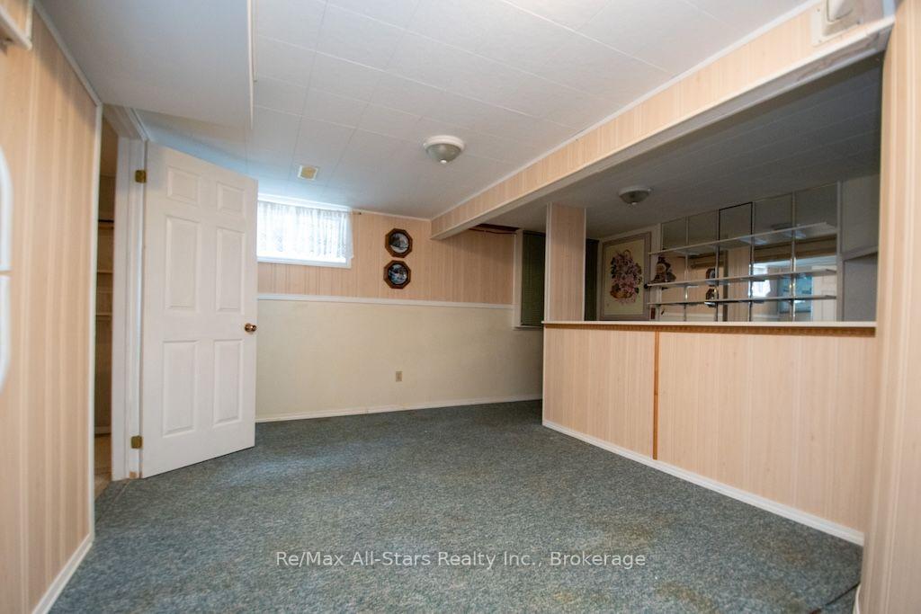 Photo 27 of 41 Cedartree Lane, Kawartha Lakes, Bobcaygeon — HOMEH