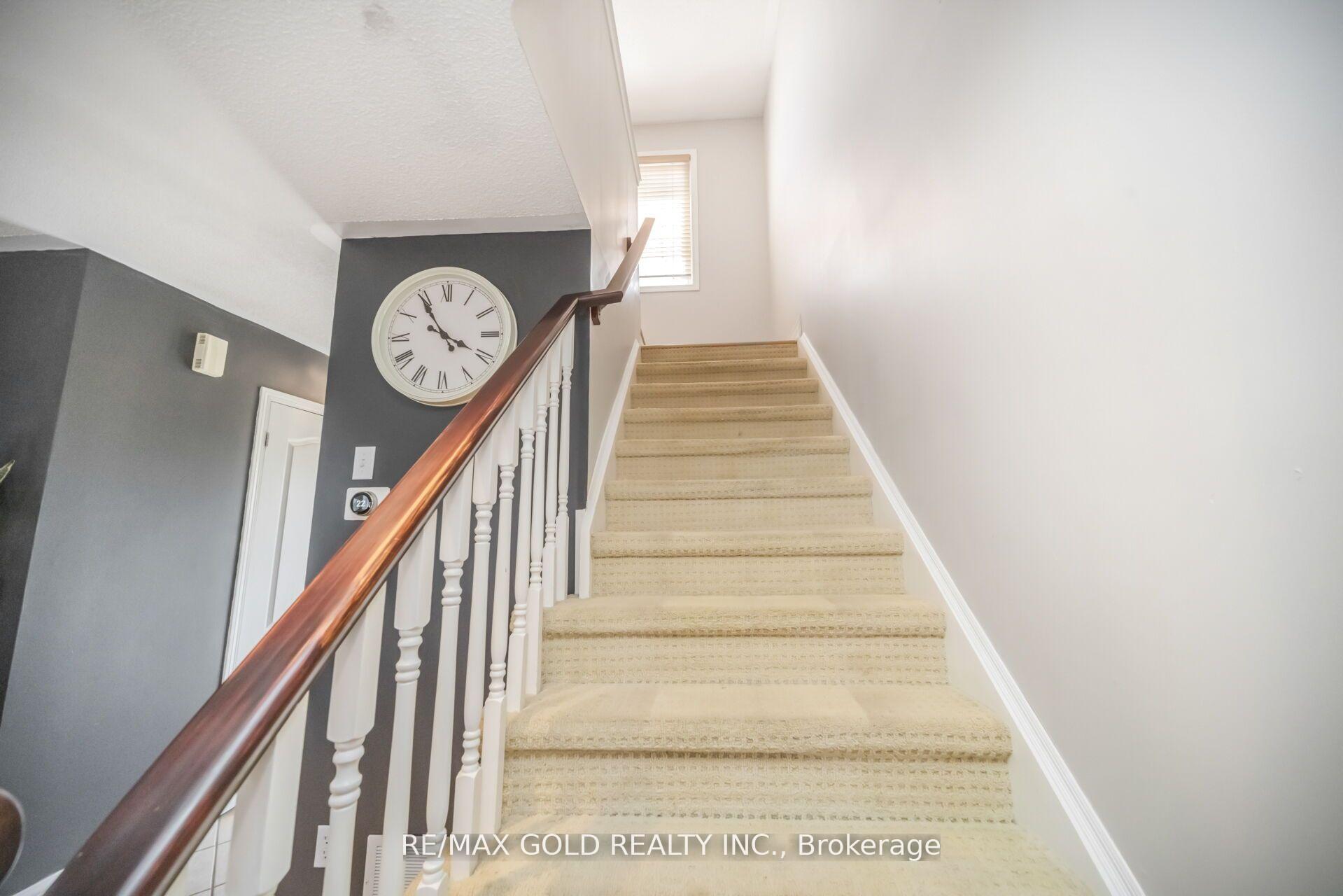 Photo 21 of 70 Sweetwood Circle, Brampton, Fletcher's Meadow — HOMEH