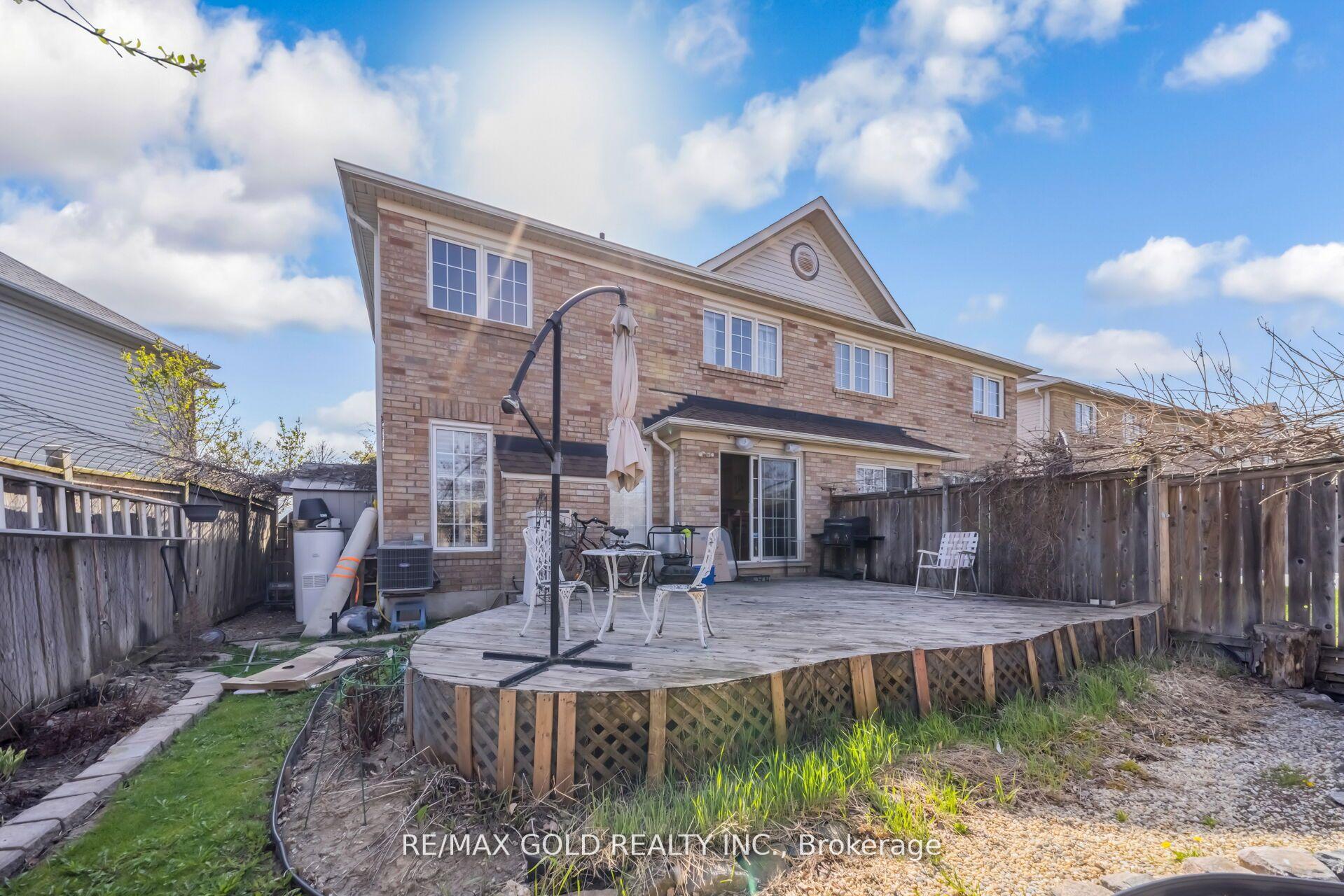 Photo 49 of 70 Sweetwood Circle, Brampton, Fletcher's Meadow — HOMEH