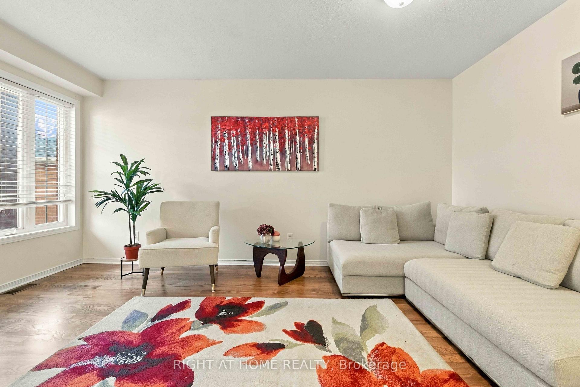 Photo 6 of 161 Kinross Private, Ottawa, Kanata - Morgan's Grant/South March — HOMEH