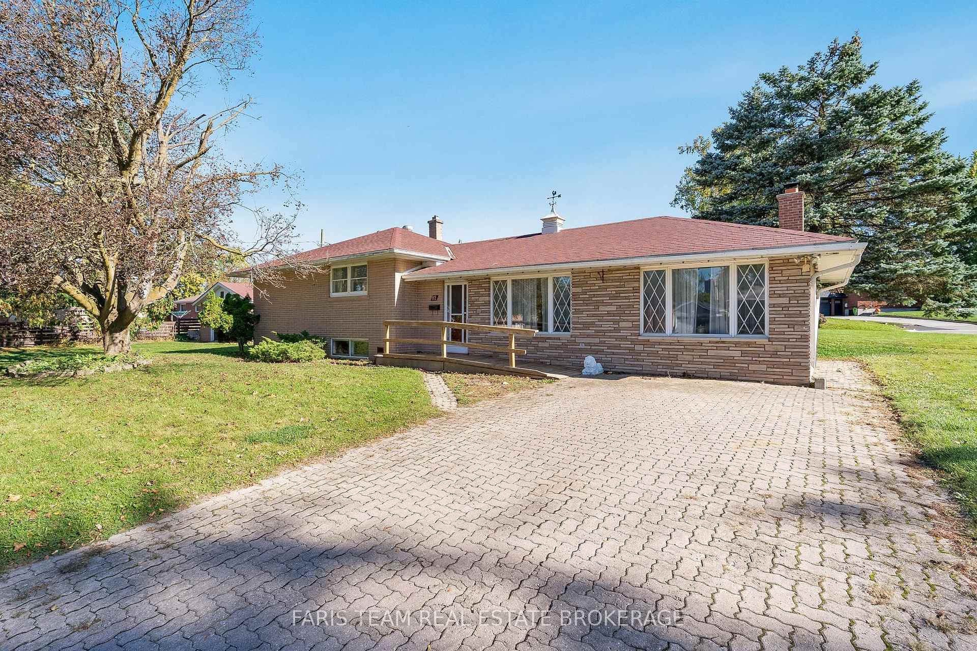 Photo of 82 Oakley Park Square