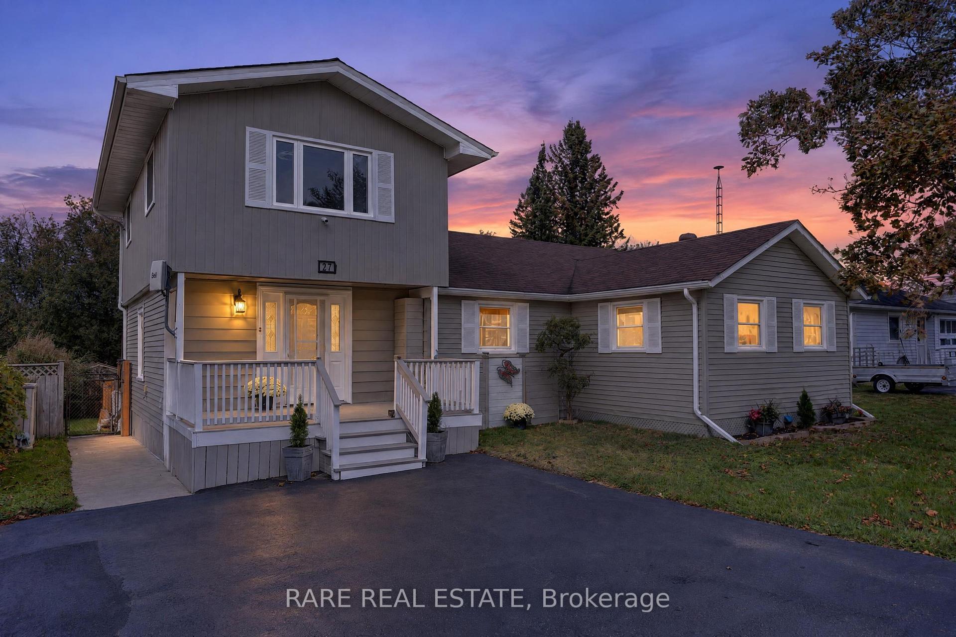 Photo of 27 Carleton Boulevard