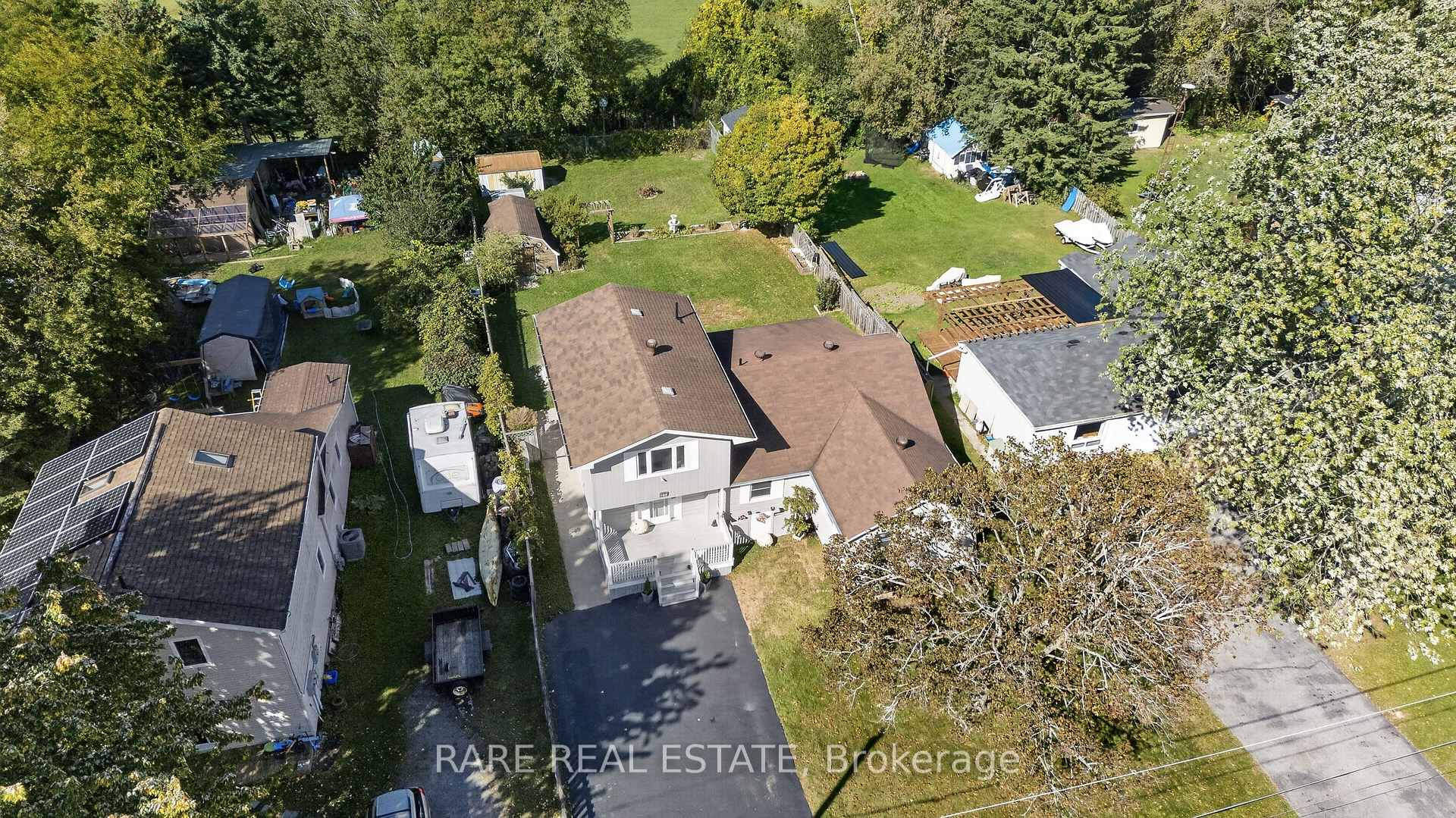 Photo 3 of 27 Carleton Boulevard, Hamilton Township, Rural Hamilton — HOMEH