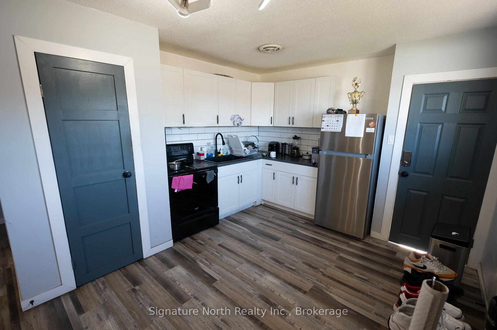 Photo 19 of 420 Edward Street N, Thunder Bay, Northwood Park — HOMEH