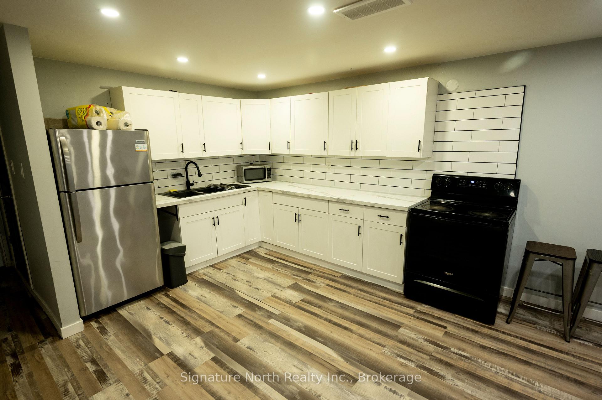 Photo 35 of 420 Edward Street N, Thunder Bay, Northwood Park — HOMEH