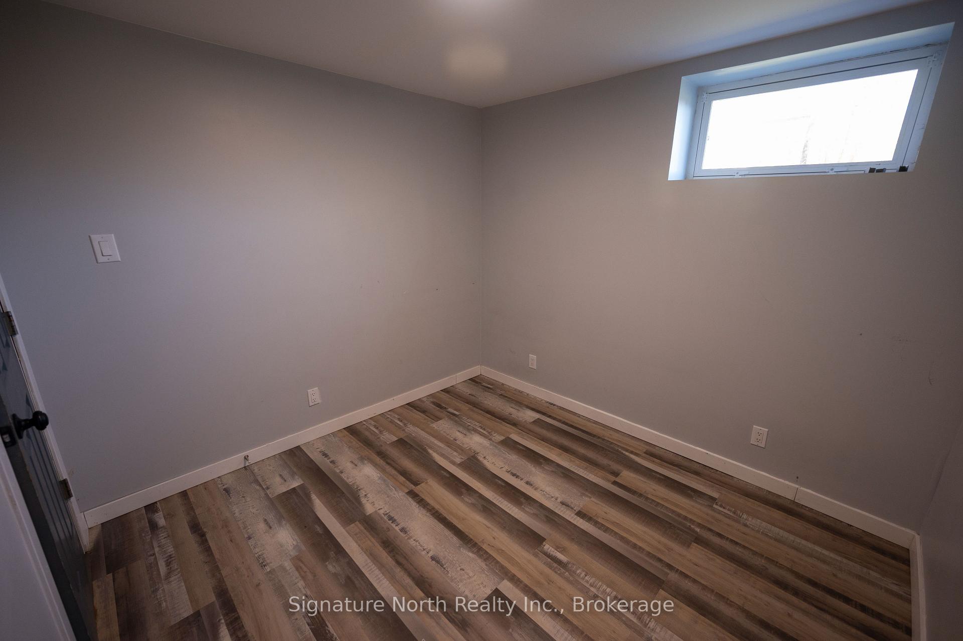 Photo 51 of 420 Edward Street N, Thunder Bay, Northwood Park — HOMEH