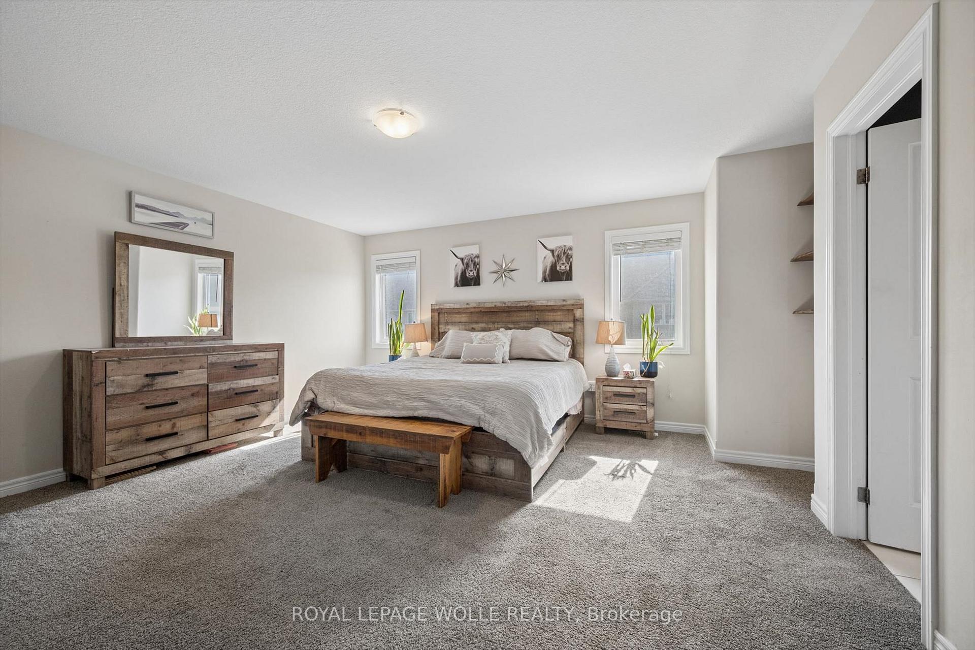 Photo 17 of 75 Isaac Street, Woolwich, Elmira — HOMEH