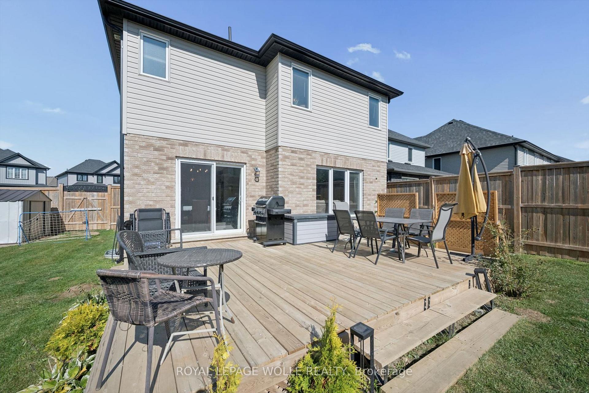 Photo 31 of 75 Isaac Street, Woolwich, Elmira — HOMEH