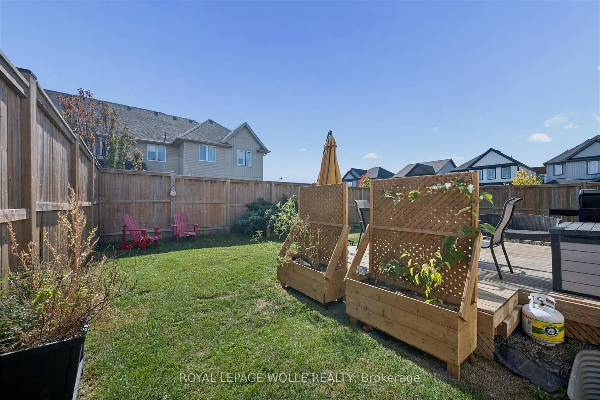 Photo 32 of 75 Isaac Street, Woolwich, Elmira — HOMEH