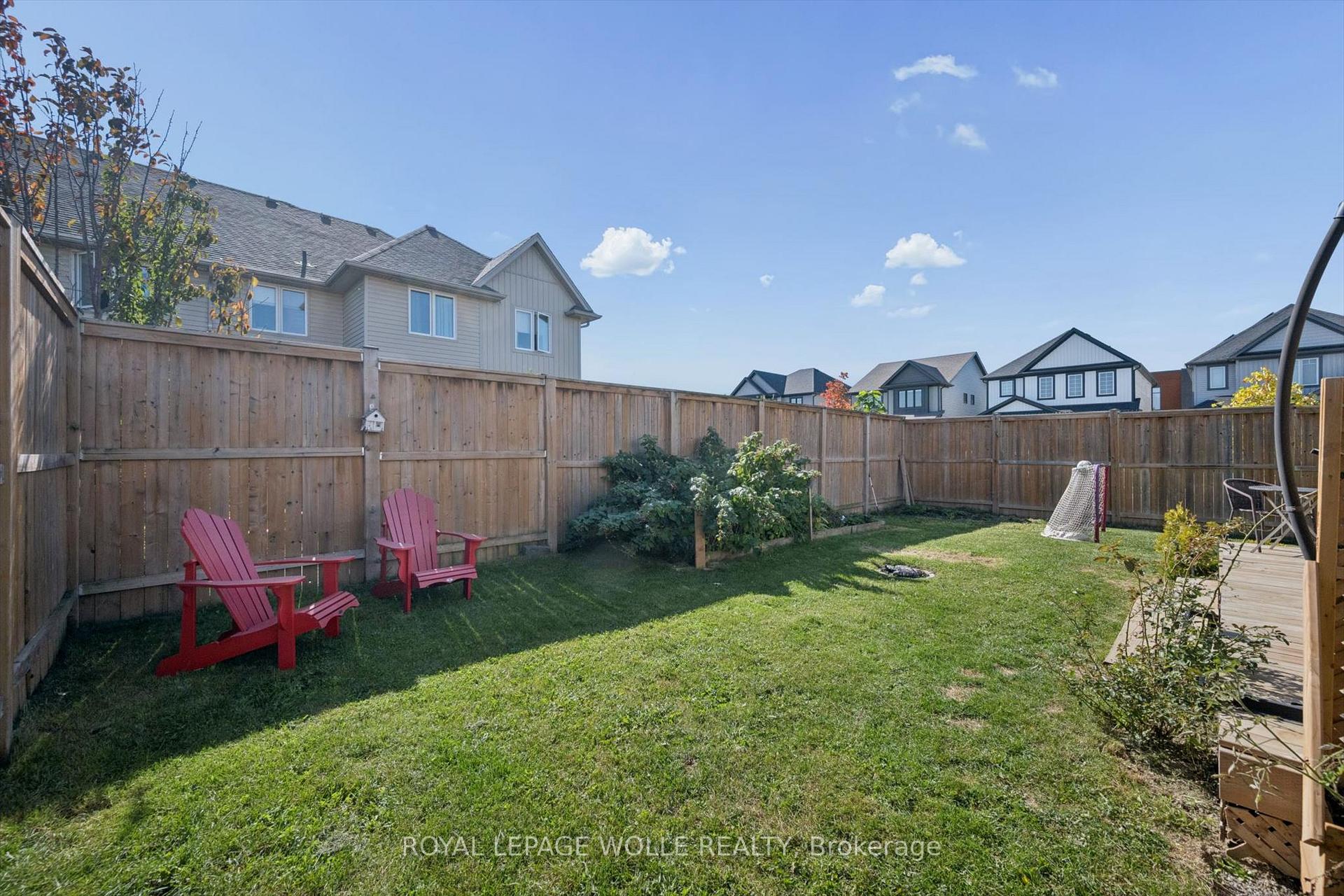 Photo 33 of 75 Isaac Street, Woolwich, Elmira — HOMEH