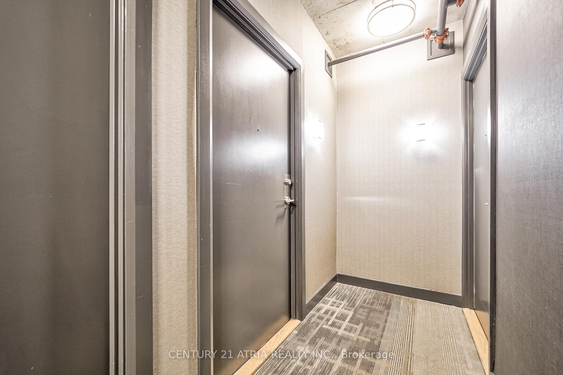 Photo 6 of Unit 1003, 210 Simcoe Street, Toronto, Kensington-Chinatown — HOMEH