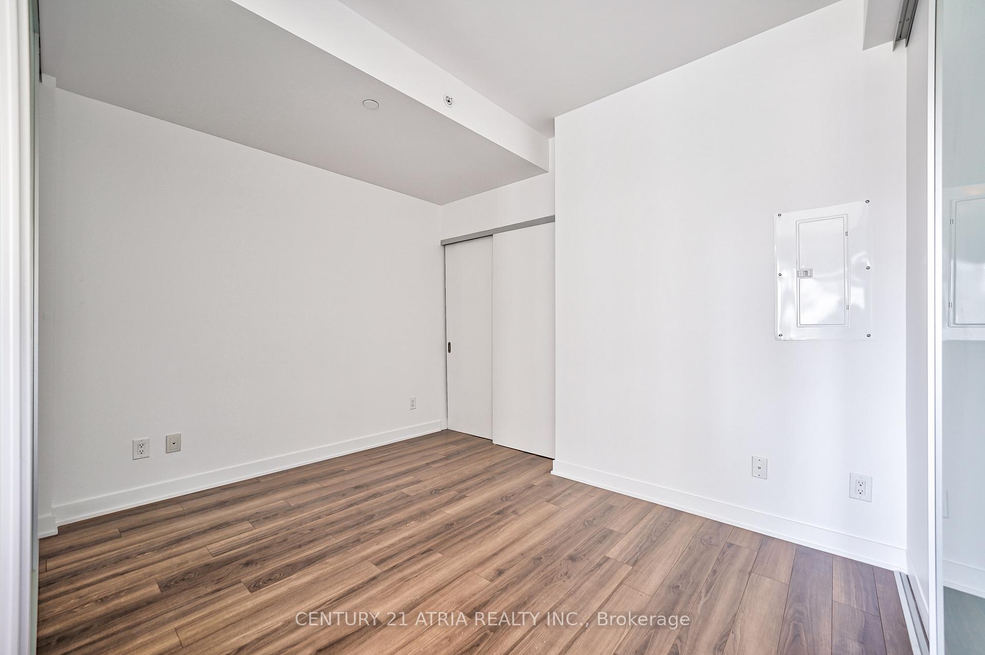 Photo 21 of Unit 1003, 210 Simcoe Street, Toronto, Kensington-Chinatown — HOMEH