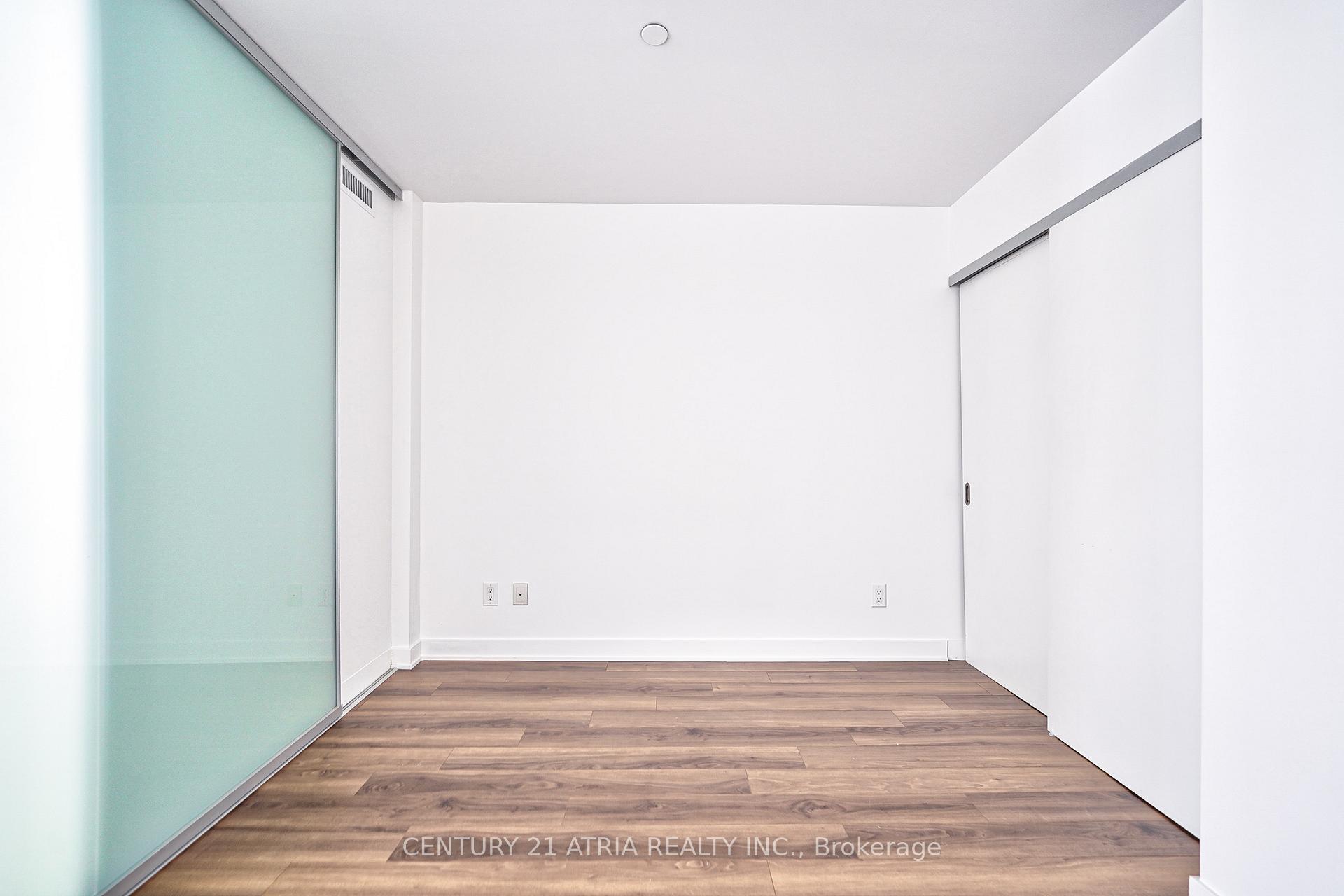 Photo 22 of Unit 1003, 210 Simcoe Street, Toronto, Kensington-Chinatown — HOMEH