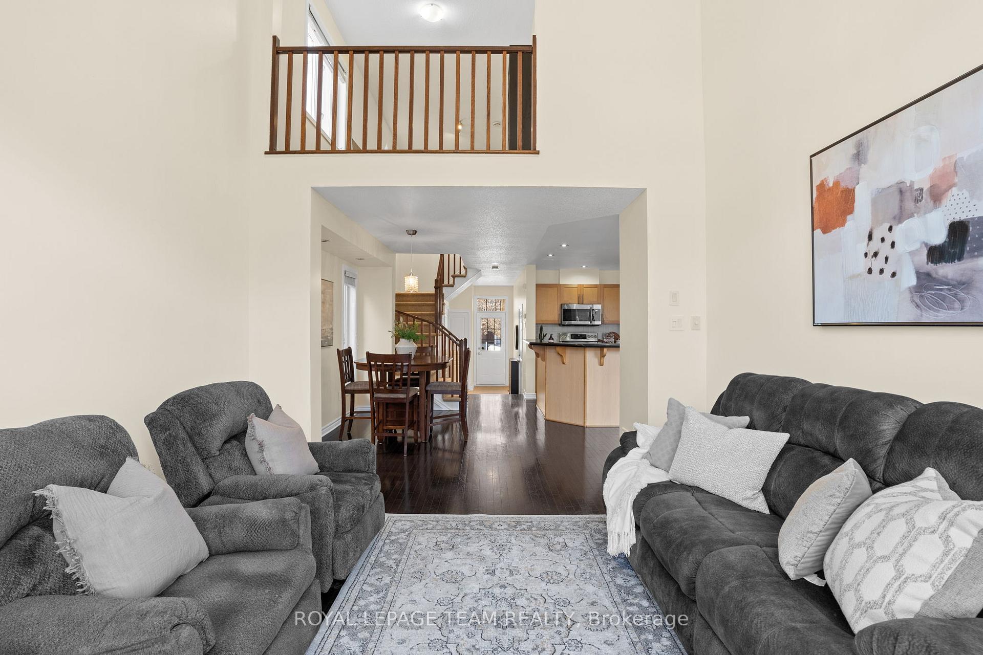 Photo 17 of 447 Grey Seal Circle, Ottawa, Riverside South/Gloucester Glen — HOMEH