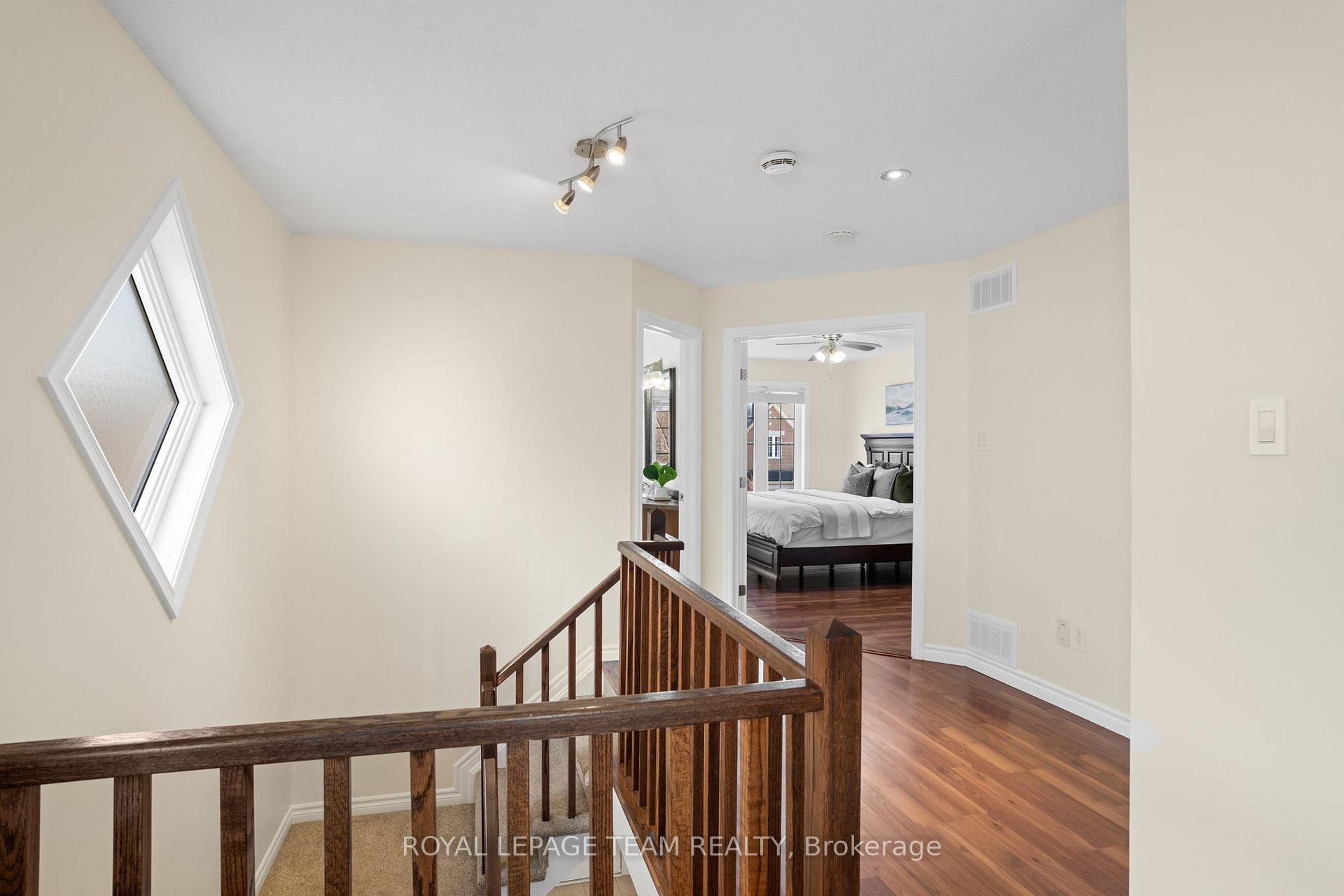 Photo 19 of 447 Grey Seal Circle, Ottawa, Riverside South/Gloucester Glen — HOMEH