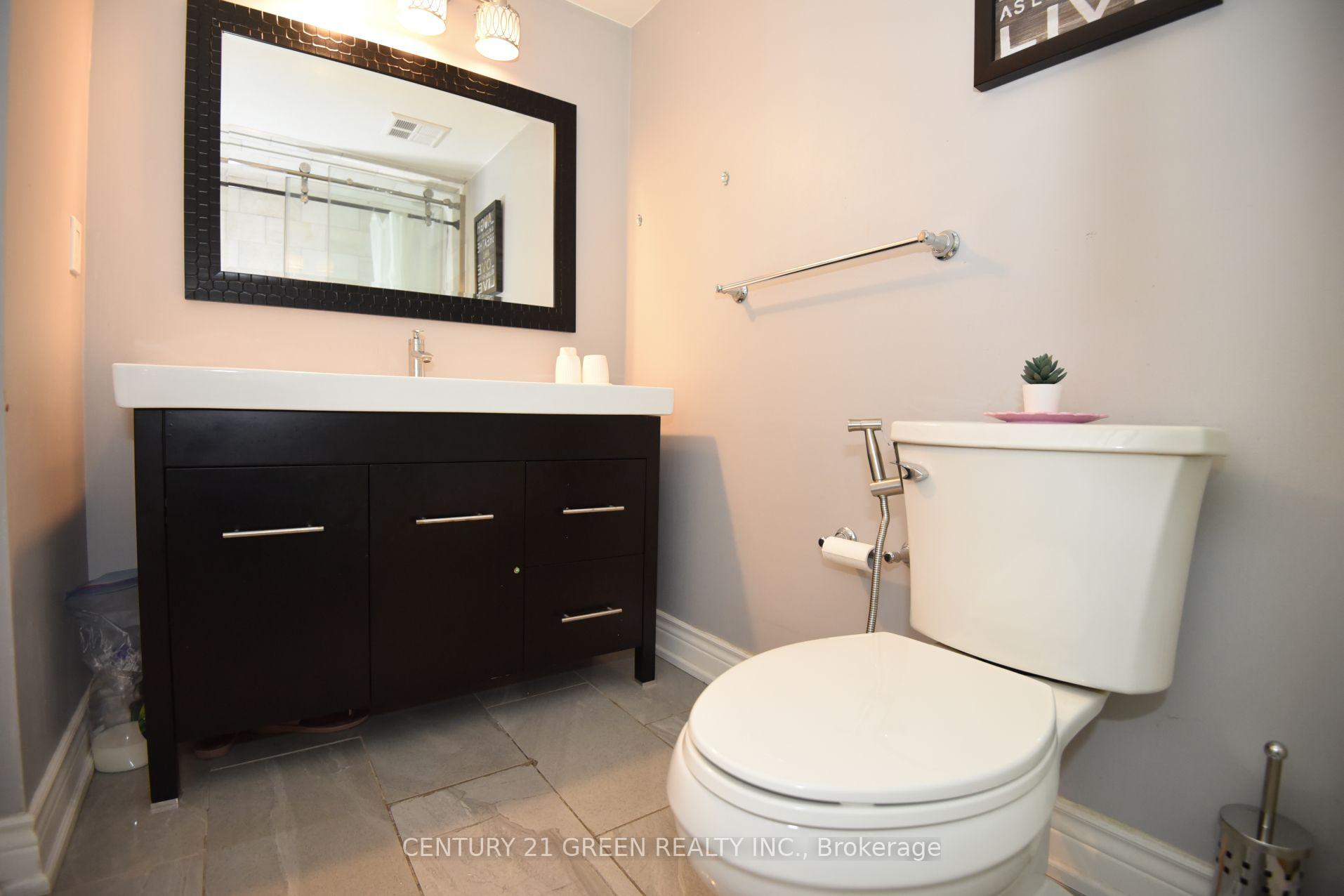 Photo 26 of Unit 306, 1400 The Esplanade N, Pickering, Town Centre — HOMEH