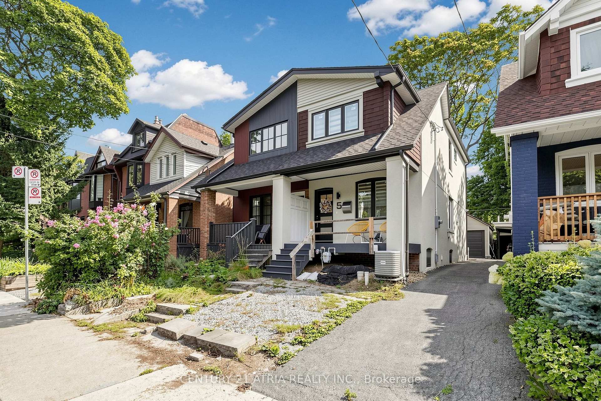 Photo 2 of 5 Bertmount Avenue, Toronto, South Riverdale — HOMEH