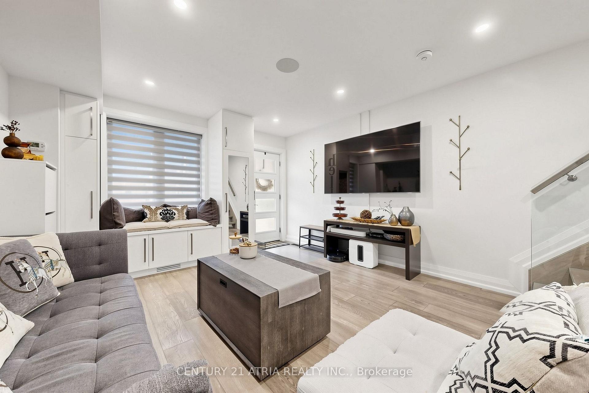 Photo 10 of 5 Bertmount Avenue, Toronto, South Riverdale — HOMEH