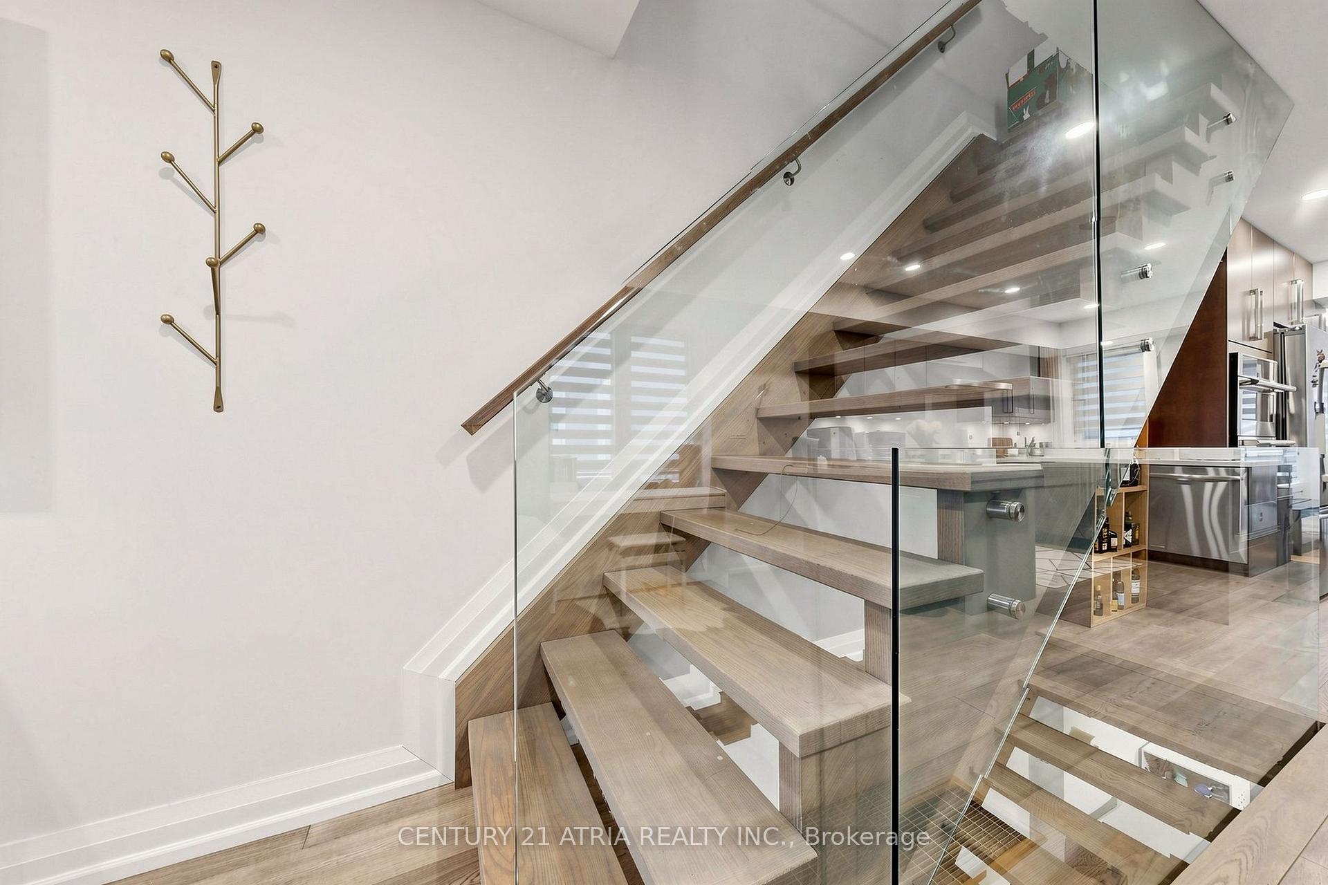 Photo 19 of 5 Bertmount Avenue, Toronto, South Riverdale — HOMEH