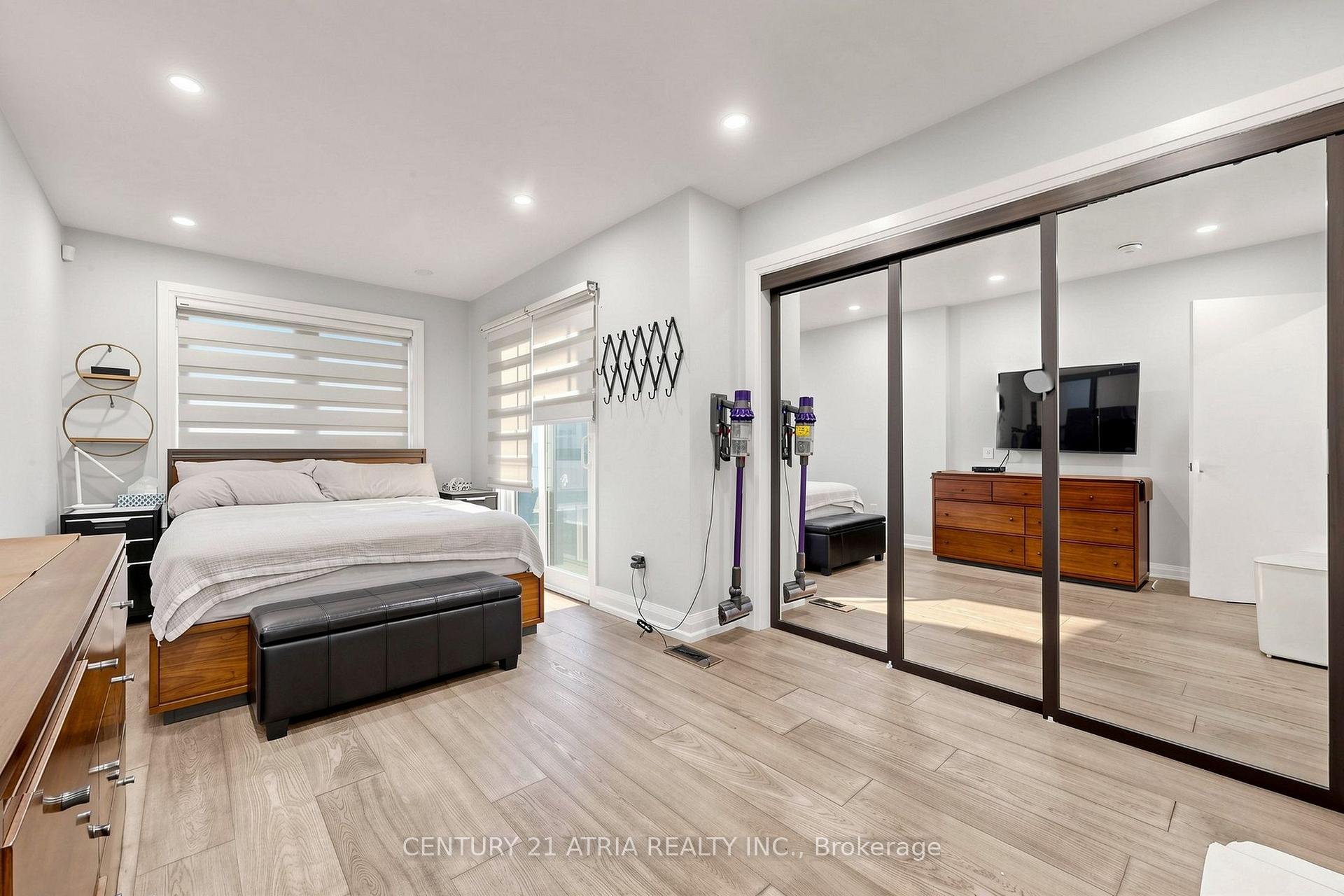 Photo 21 of 5 Bertmount Avenue, Toronto, South Riverdale — HOMEH