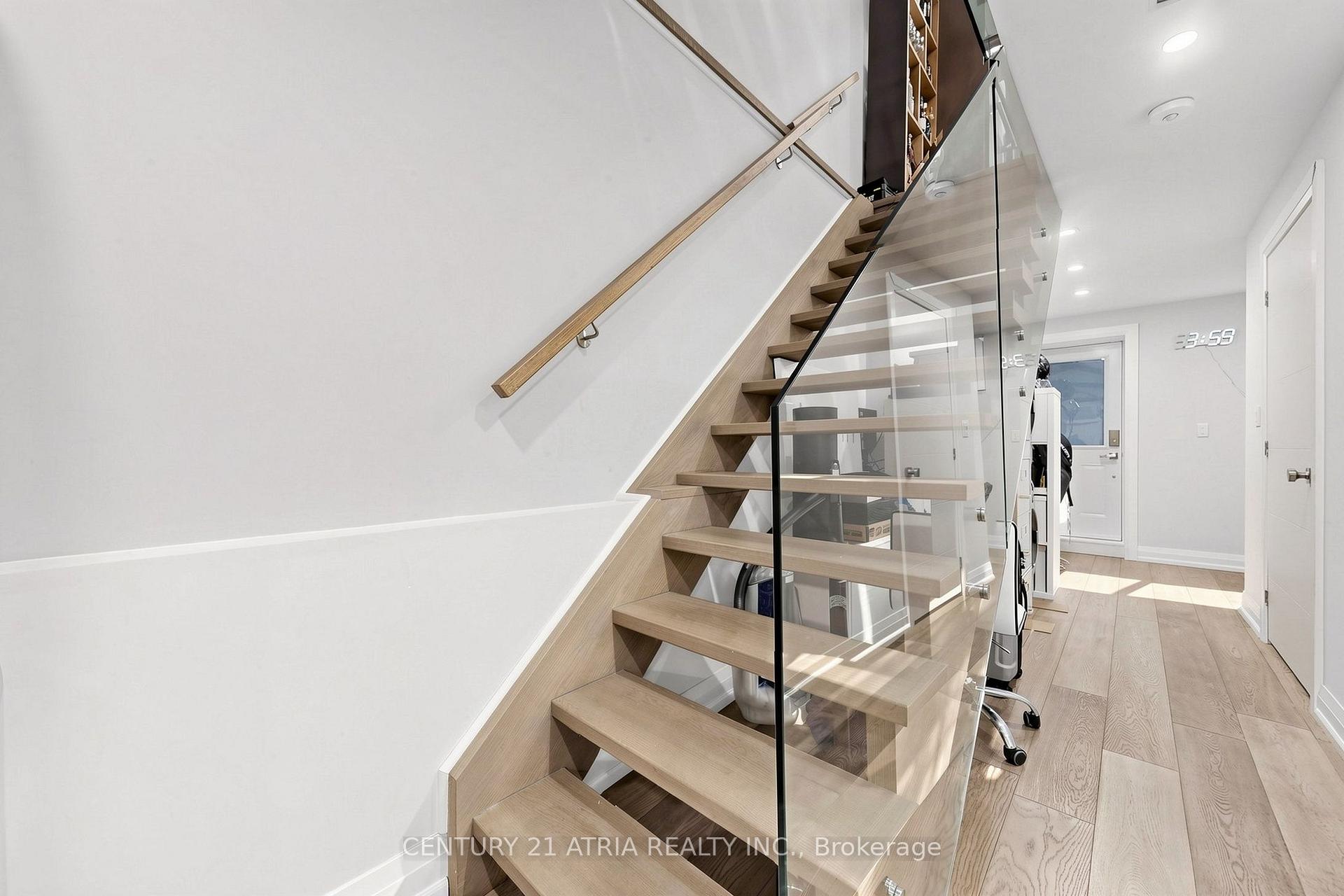 Photo 33 of 5 Bertmount Avenue, Toronto, South Riverdale — HOMEH