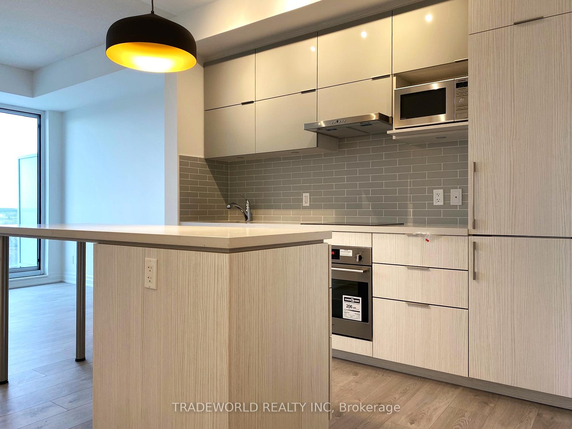 Photo 2 of Unit 820, 10 Rouge Valley Drive W, Markham, Unionville — HOMEH