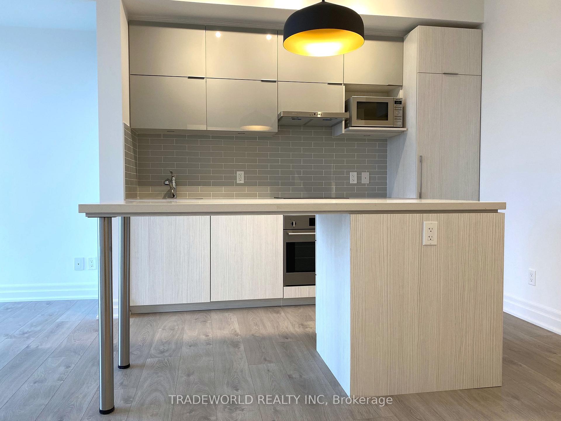 Photo 3 of Unit 820, 10 Rouge Valley Drive W, Markham, Unionville — HOMEH