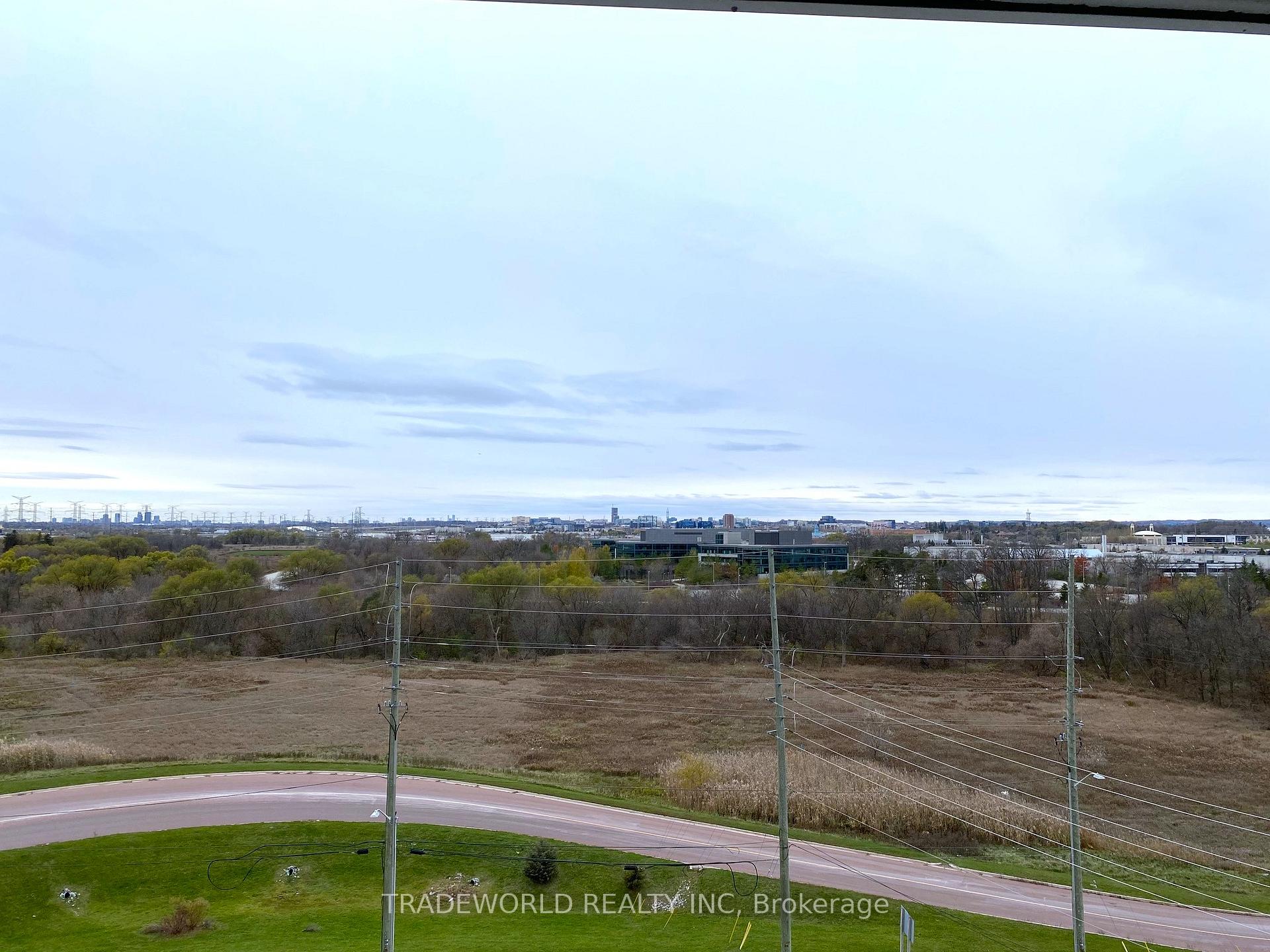 Photo 10 of Unit 820, 10 Rouge Valley Drive W, Markham, Unionville — HOMEH