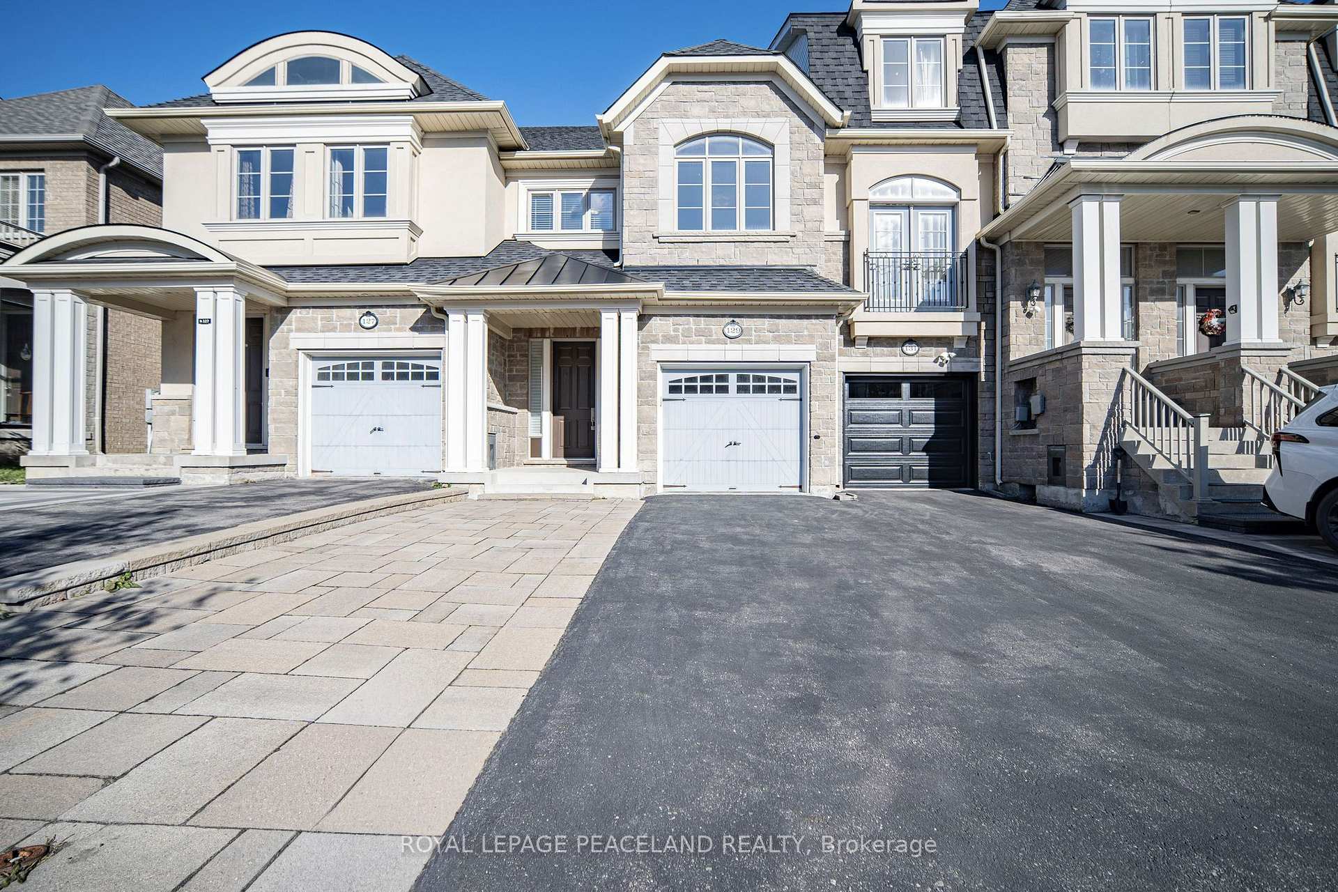 Photo of 129 Lacewood Drive