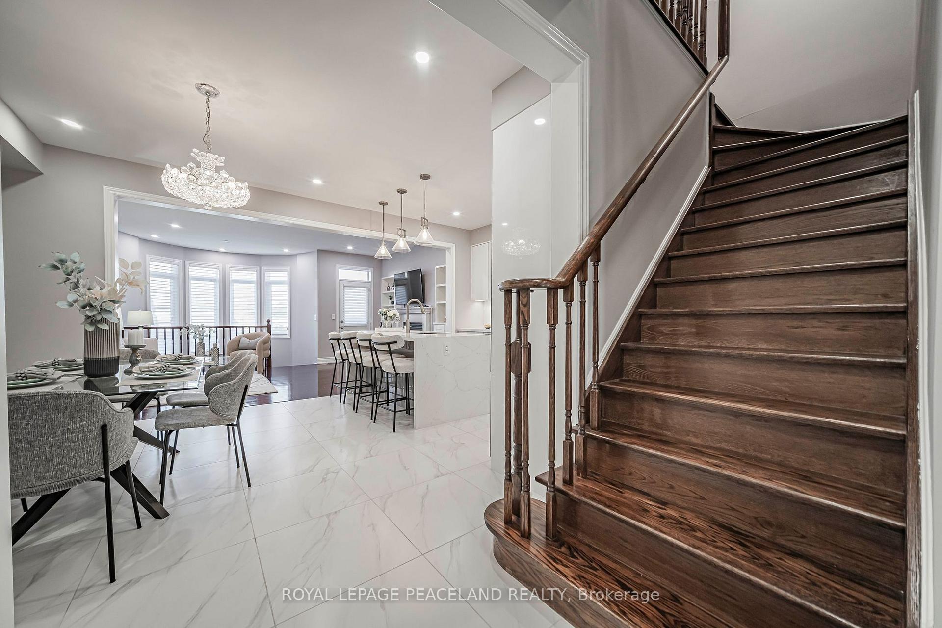 Photo 6 of 129 Lacewood Drive, Richmond Hill, Westbrook — HOMEH