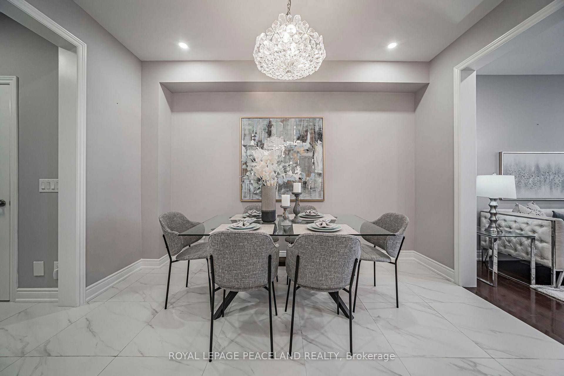 Photo 12 of 129 Lacewood Drive, Richmond Hill, Westbrook — HOMEH