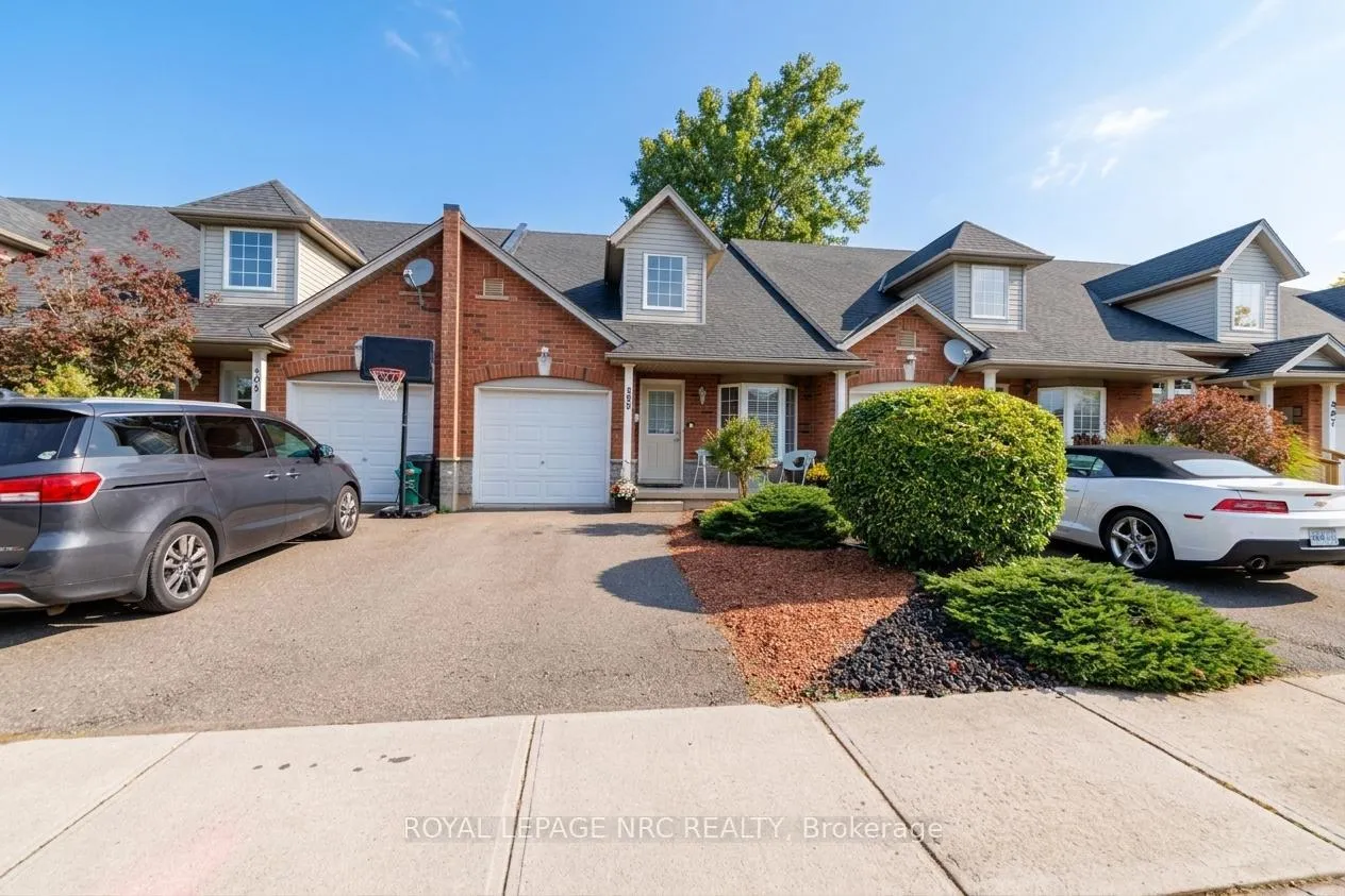 Photo 2 of 399 Autumn Crescent, Welland, West Welland — HOMEH