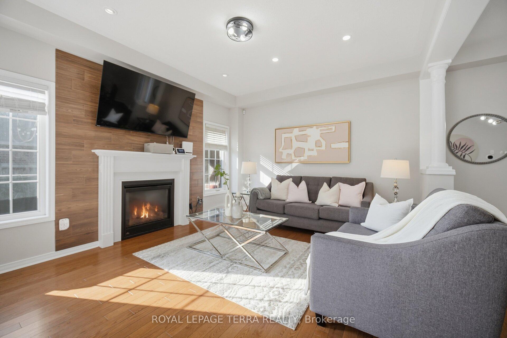 Photo 13 of 86 Edwin Carr Street, Clarington, Bowmanville — HOMEH