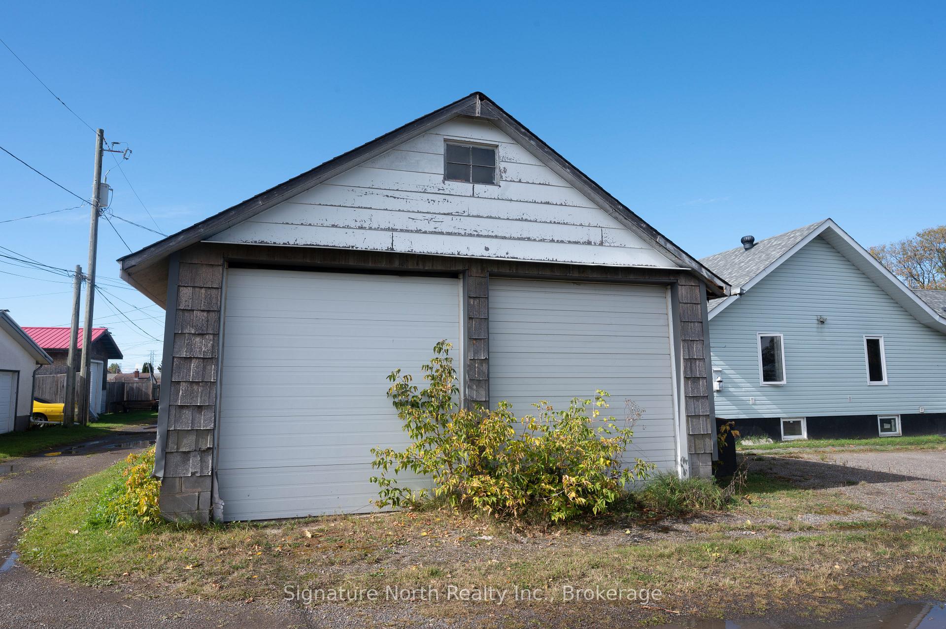Photo 7 of 114 Caroline Street, Thunder Bay, Green Acres — HOMEH