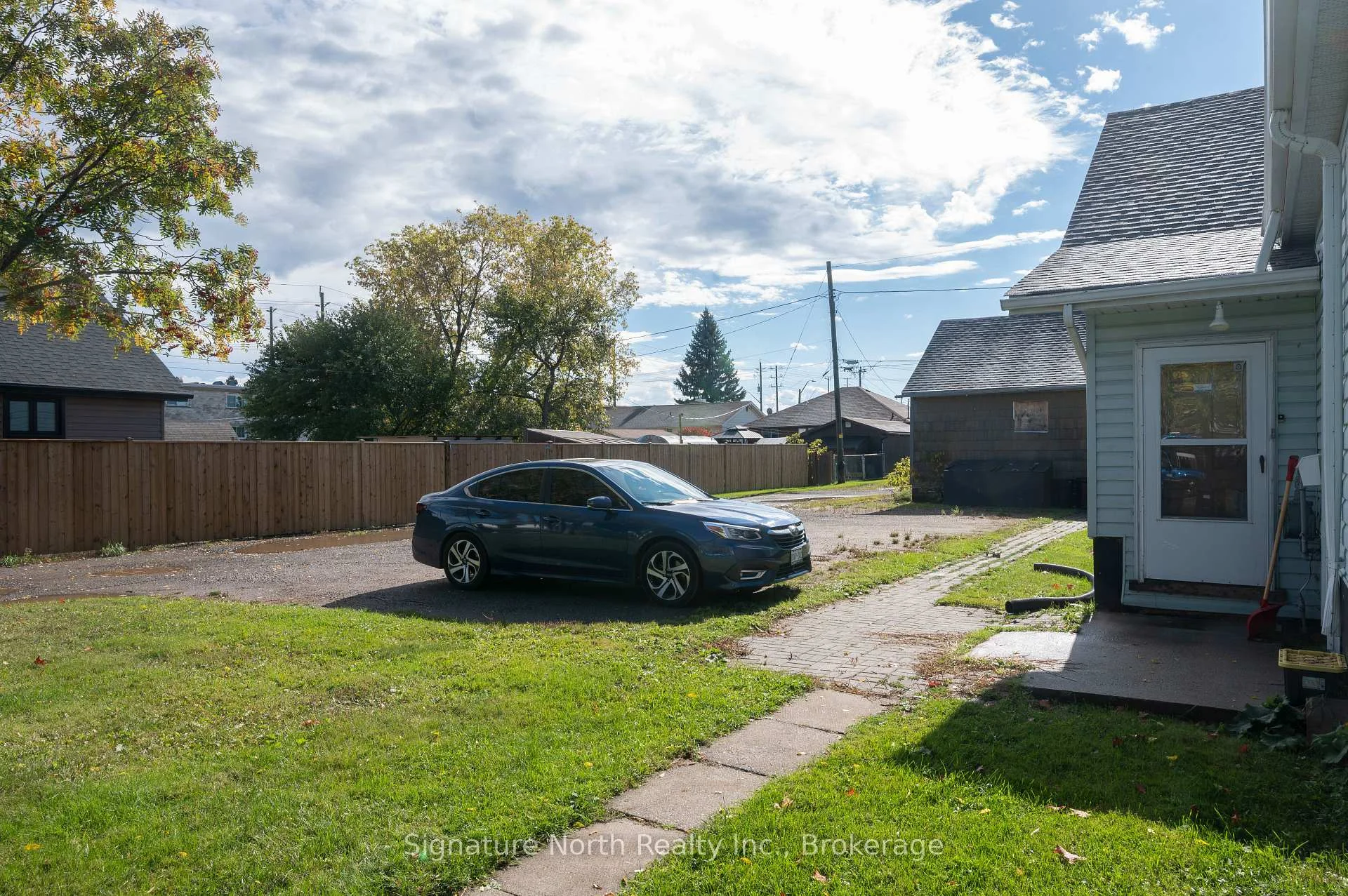 Photo 17 of 114 Caroline Street, Thunder Bay, Green Acres — HOMEH