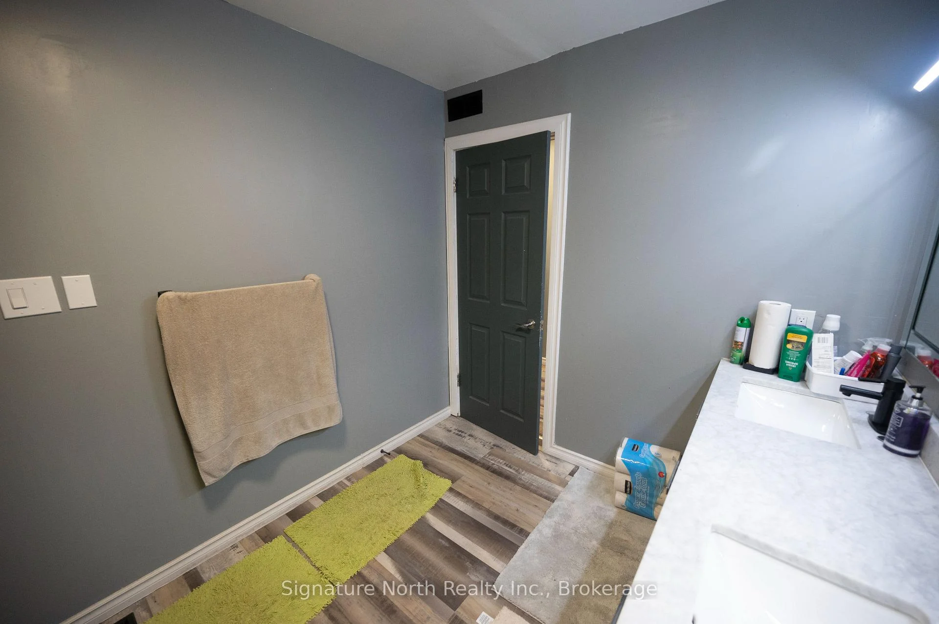 Photo 31 of 114 Caroline Street, Thunder Bay, Green Acres — HOMEH