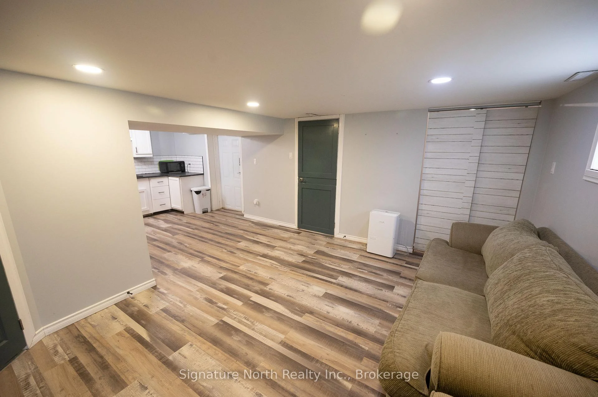 Photo 69 of 114 Caroline Street, Thunder Bay, Green Acres — HOMEH