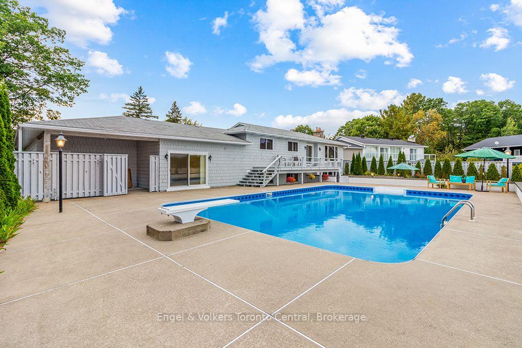 Photo 3 of 1420 Tiny Beaches Road N, Tiny, Rural Tiny — HOMEH