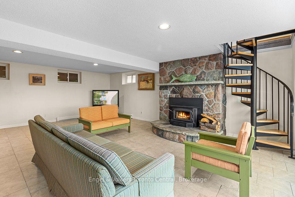 Photo 14 of 1420 Tiny Beaches Road N, Tiny, Rural Tiny — HOMEH