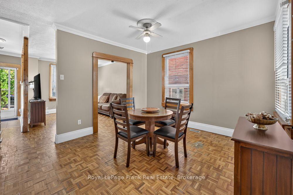 Photo 11 of 72 Twenty Second Street, Etobicoke, Long Branch — HOMEH