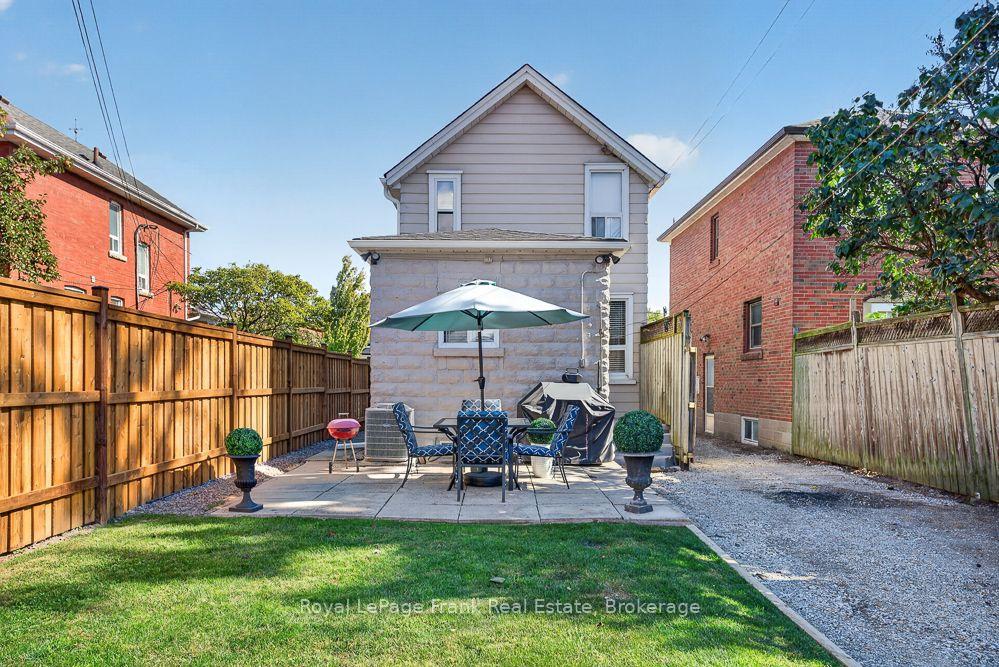 Photo 25 of 72 Twenty Second Street, Etobicoke, Long Branch — HOMEH