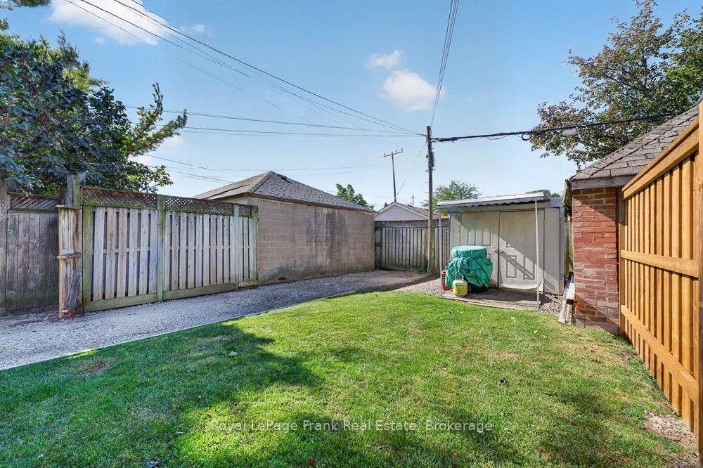 Photo 28 of 72 Twenty Second Street, Etobicoke, Long Branch — HOMEH