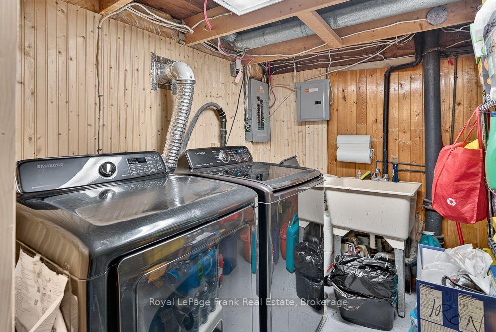 Photo 30 of 72 Twenty Second Street, Etobicoke, Long Branch — HOMEH