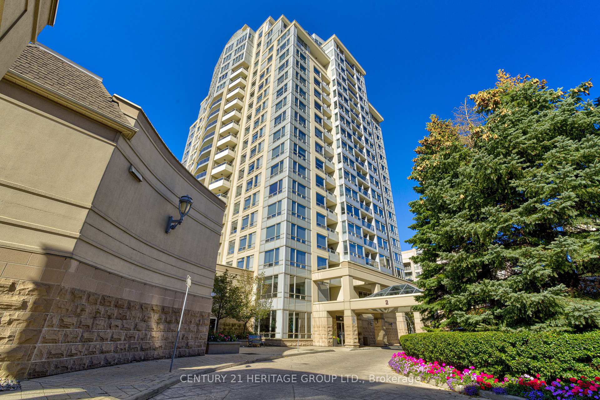 Photo 3 of Unit 610, 2 Rean Drive, North York, Bayview Village — HOMEH