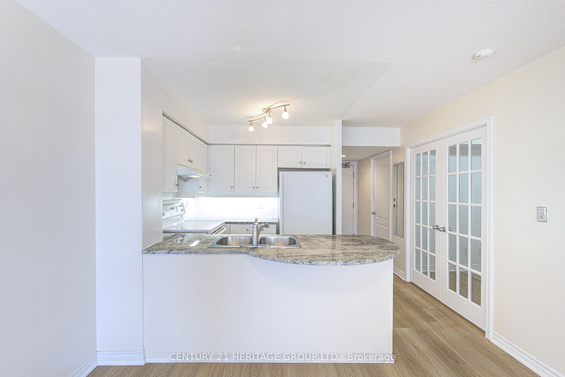 Photo 17 of Unit 610, 2 Rean Drive, North York, Bayview Village — HOMEH
