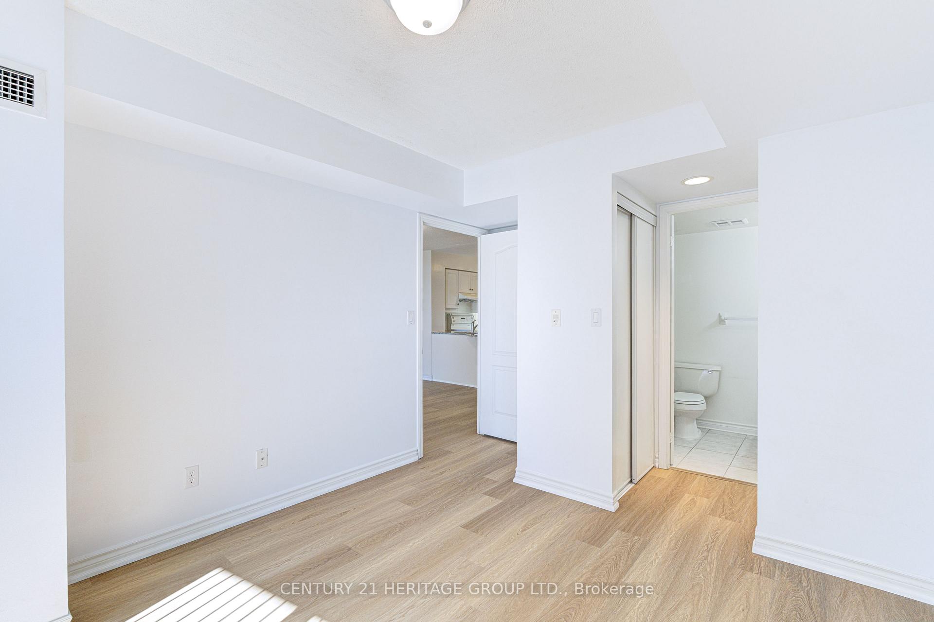Photo 28 of Unit 610, 2 Rean Drive, North York, Bayview Village — HOMEH