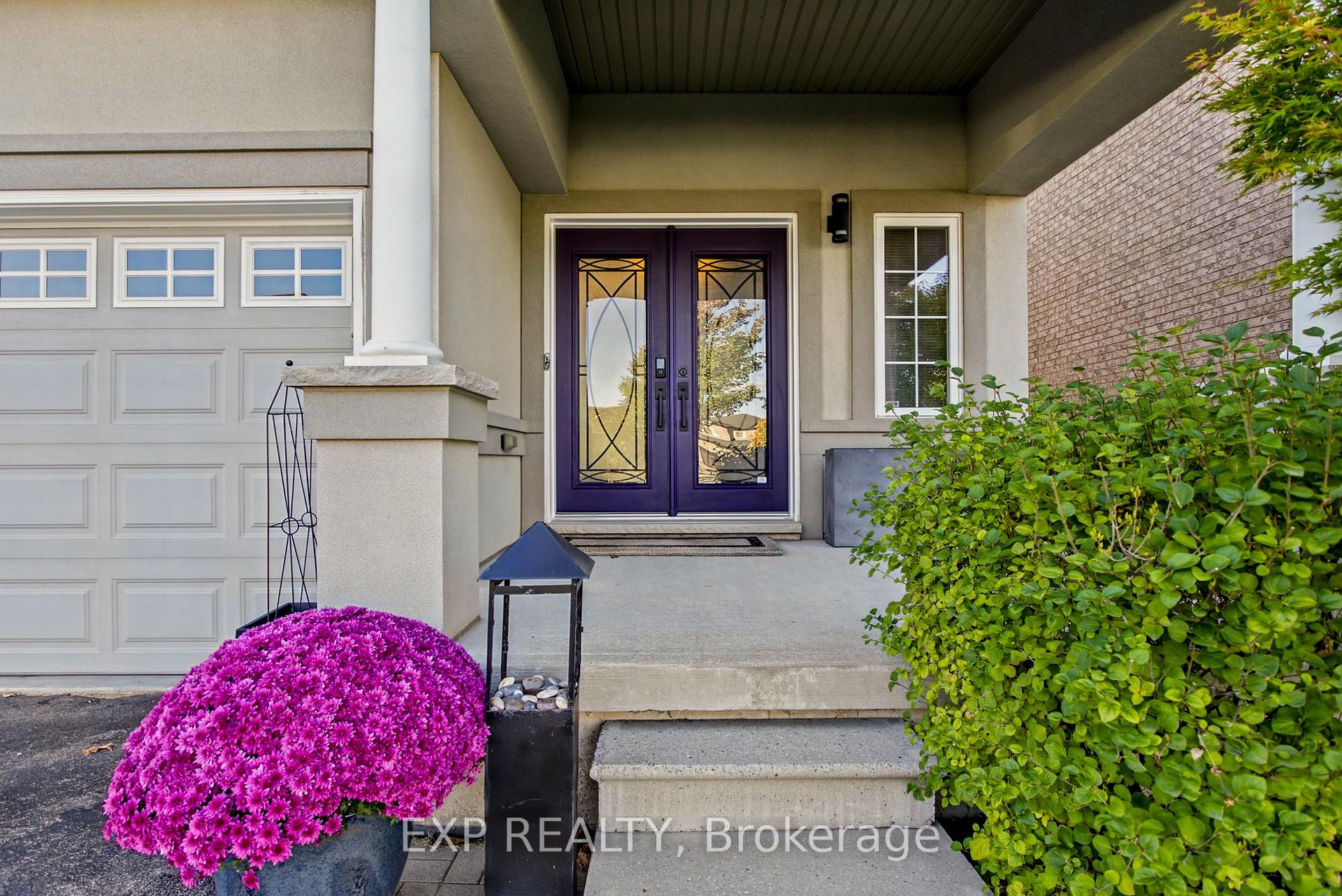 Photo 4 of 7 Lampman Drive, Grimsby, Grimsby West — HOMEH