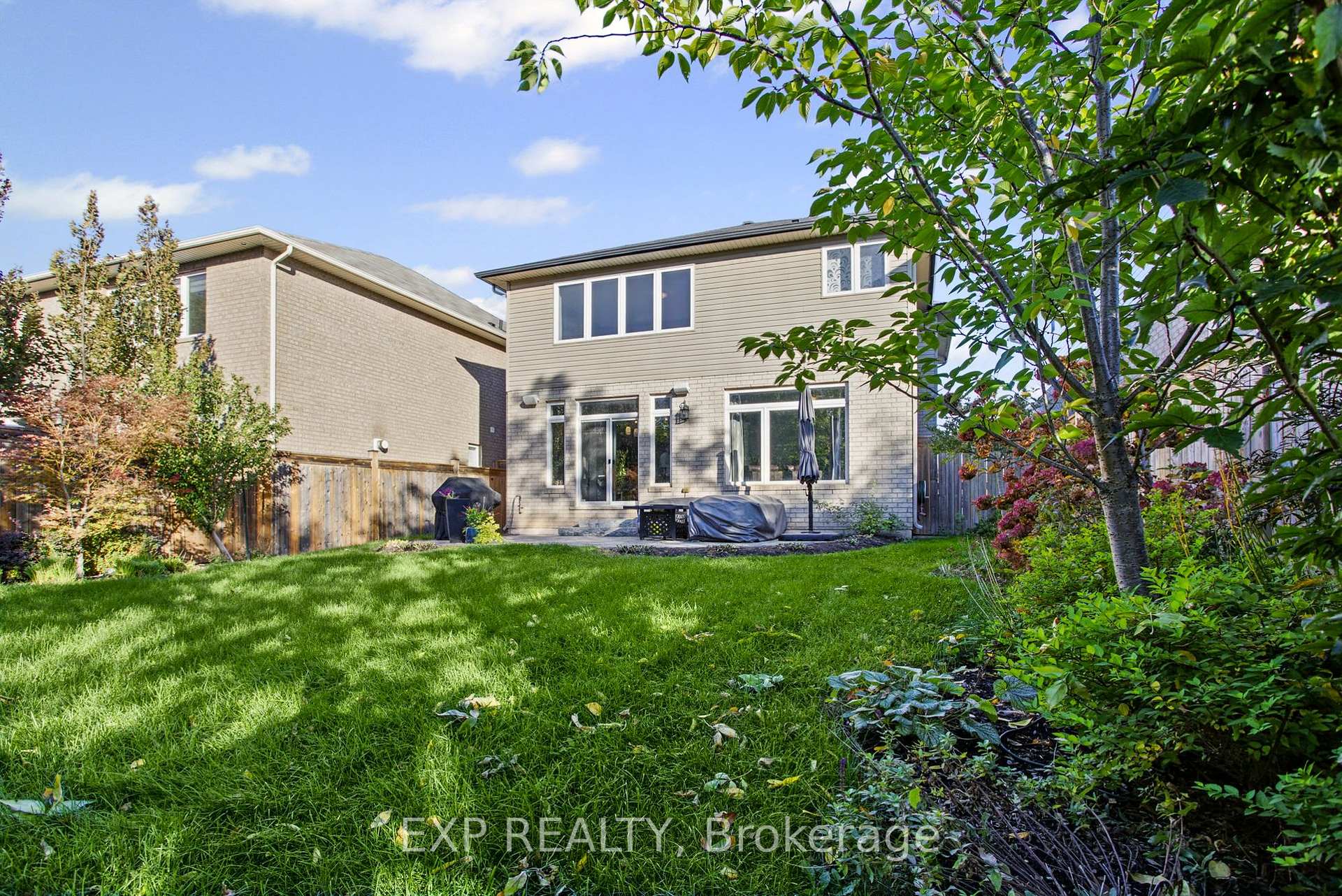 Photo 27 of 7 Lampman Drive, Grimsby, Grimsby West — HOMEH